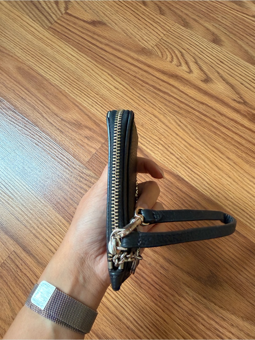kate spade Black Pebbled Leather Wristlet Card Case with Key Ring - Picture 3 of 8